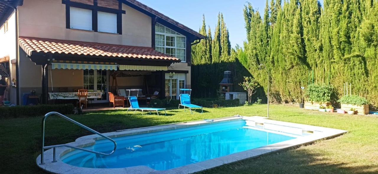 Vila Vivienda El Olivo Con Piscina Privada Y Jardin. Ayegui Exteriér fotografie