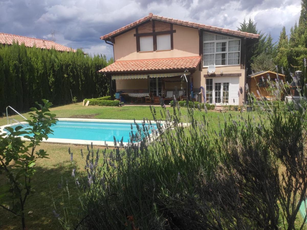 Vila Vivienda El Olivo Con Piscina Privada Y Jardin. Ayegui Exteriér fotografie